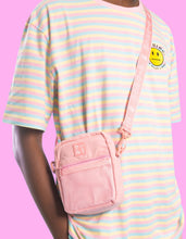 Load image into Gallery viewer, The Cool Shoulder Bag
